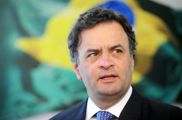 Deputado do PSDB entra com representação no partido pedindo expulsão de Aécio