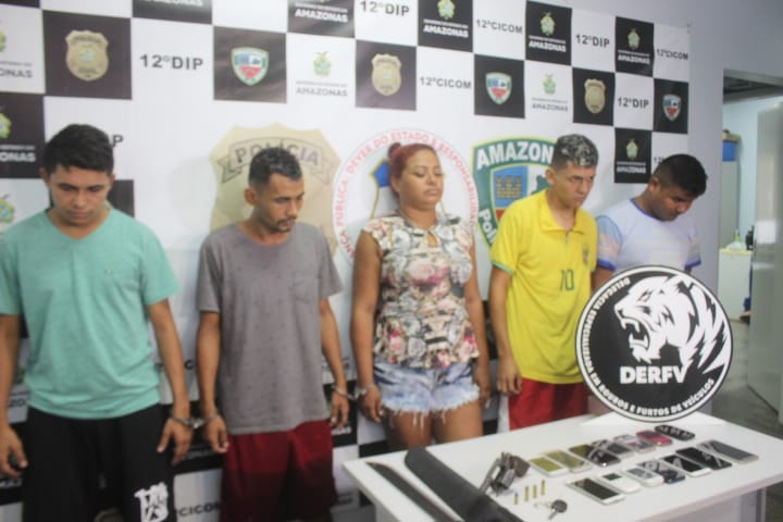 Grupo suspeito de assaltar comércios em Manaus faturou R$ 100 mil em dois meses