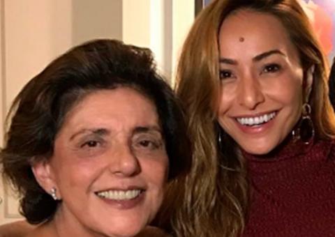 Leda Nagle corta Sabrina Sato de foto com neta e causa climão na família