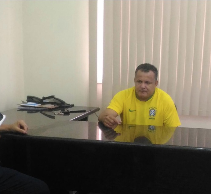 Sindicato diz que não há previsão para ônibus voltarem a circular em Manaus