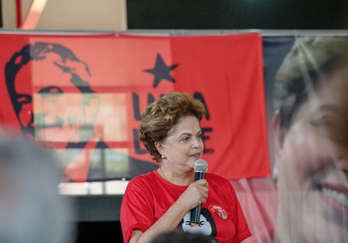 CVM denuncia Dilma e mais 16 ex-executivos da Petrobras por problemas em refinaria