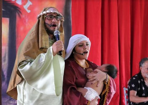 Idosos da Fundação Doutor Thomas participam de Bênção de Natal