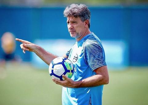 Renato Gaúcho: 'Com o elenco do Flamengo e mais dois ou três jogadores, eu ajeitava o time'