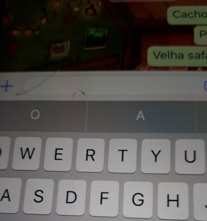  Mulher é condenada a pagar R$ 1,5 mil após xingar rival no WhastApp