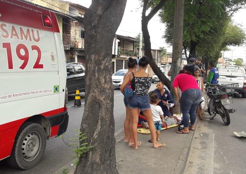 Menino de 12 anos é atropelado ao atravessar faixa de pedestre em Manaus