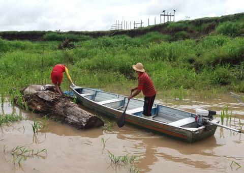 Após acharem corpo algemado, bombeiros encontram mais um cadáver no Amazonas