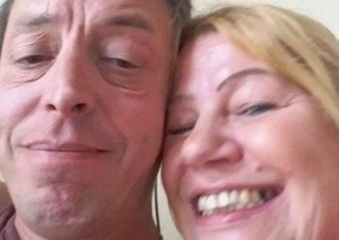 Mulher dá 4 facadas no marido após ele demorar em compras de Natal