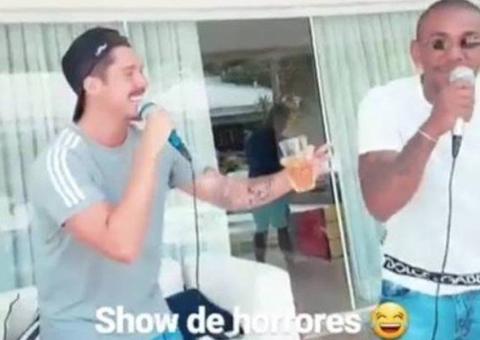 Novo affair de Anitta veste short com rosto da cantora durante festa de Natal