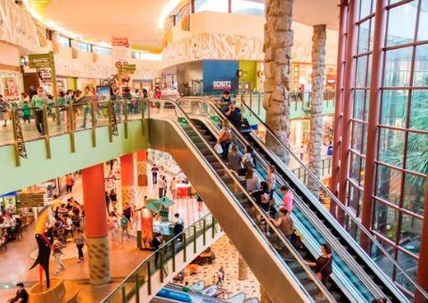 Saiba como funcionará o comércio de Manaus no próximo dia 31 e 1º de janeiro 