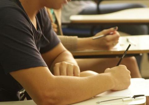 No Amazonas, Semed abre PSS com 632 vagas e salários de até R$ 2.400