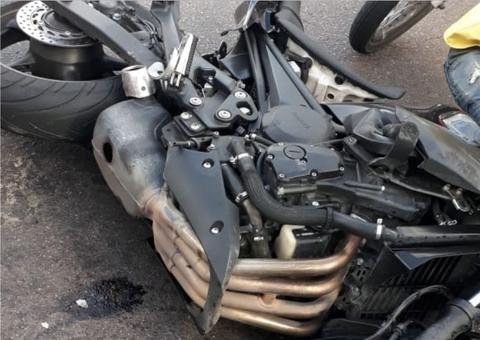 Motociclista morre após grave acidente em avenida de Manaus 