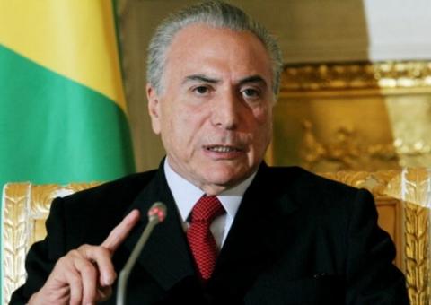 Temer sanciona lei que libera uso do FGTS para socorrer santas casas