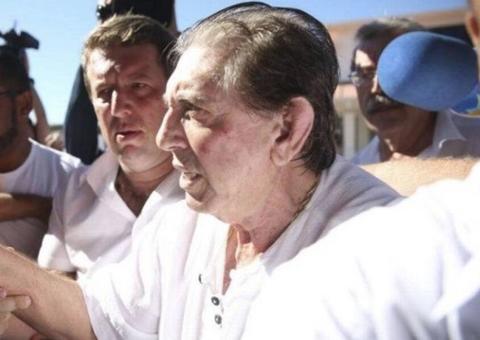 Juiz concede prisão domiciliar para médium por posse ilegal de arma