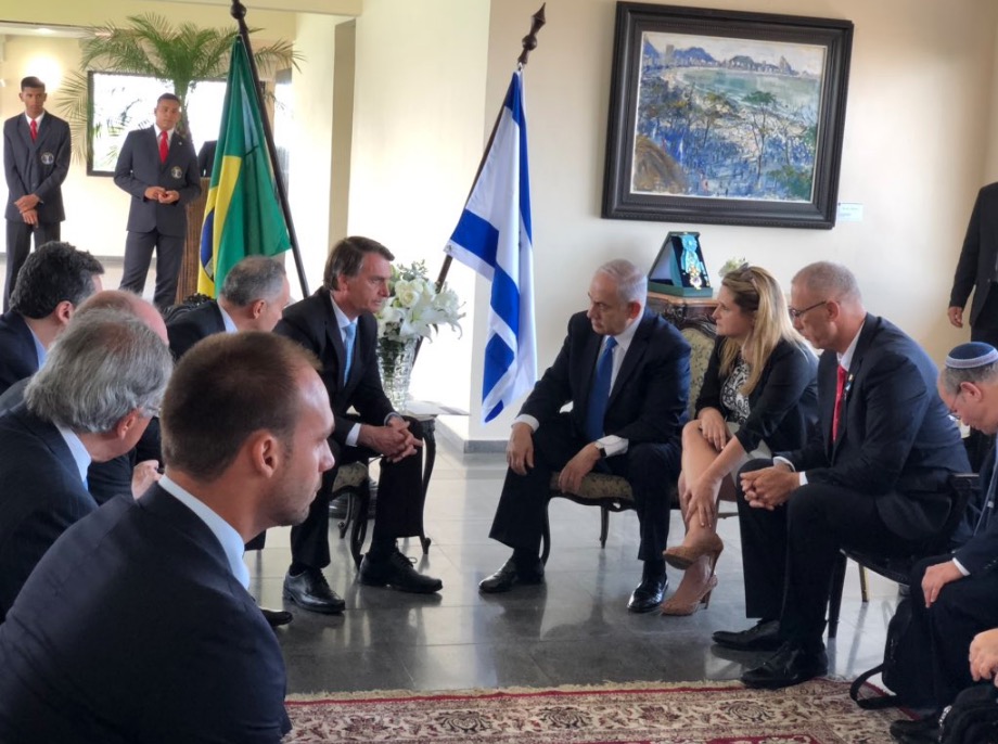 Em encontro com Bolsonaro, Netanyahu chama Brasil de 'terra da promessa'