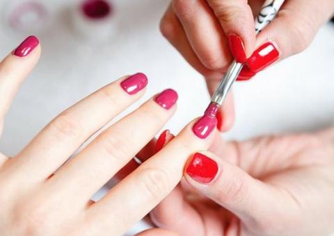 Studio de Beleza em Manaus abre vagas para manicure, cabeleireiro e esteticista