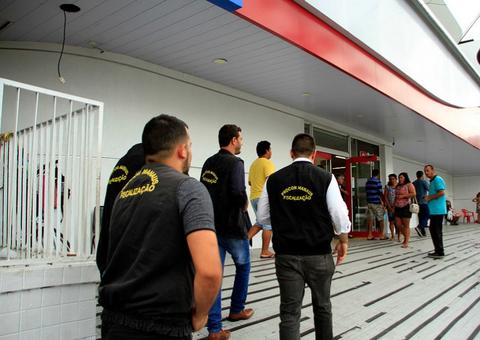 Agência bancária é multada em R$ 150 mil por descumprir lei das filas em Manaus