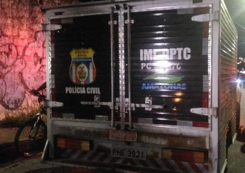Homem é morto a pauladas e pedradas Manaus