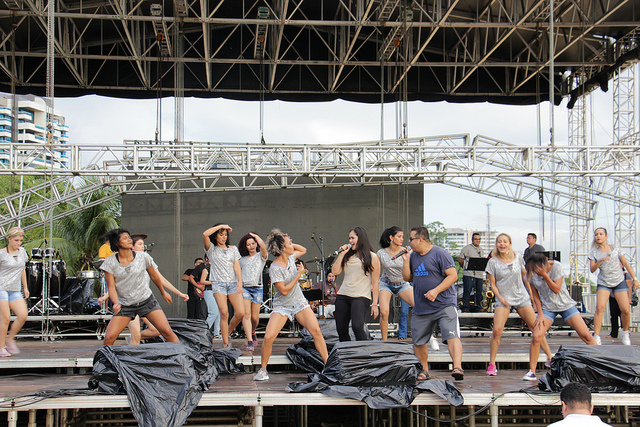 Sucessos de 2018 embalam ‘Show das Estrelas’ na virada do ano em Manaus