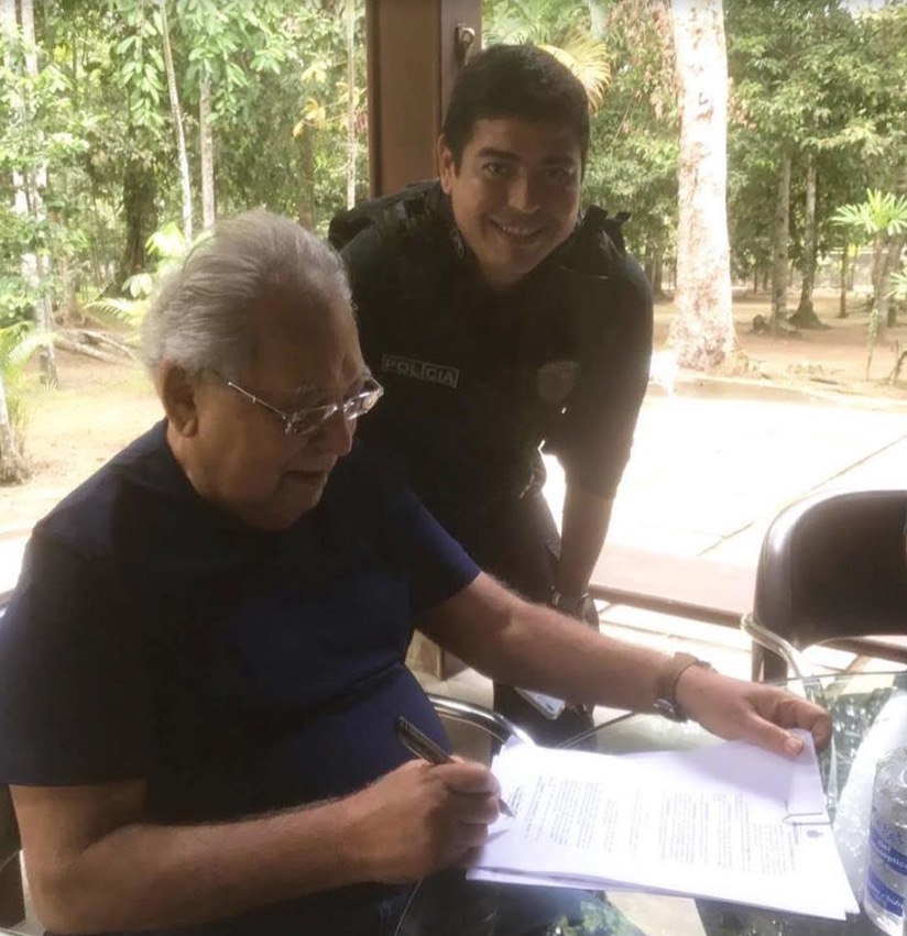 Amazonino Mendes assina promoção para mais de 100 capitães ao posto de major