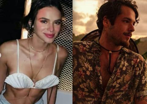 Assumiu? Bruna Marquezine beija irmão de Giovanna Ewbank em público em Noronha