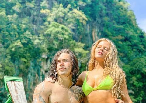 Bumbum natural de Luísa Sonza deixa seguidores impactados em foto com Whindersson