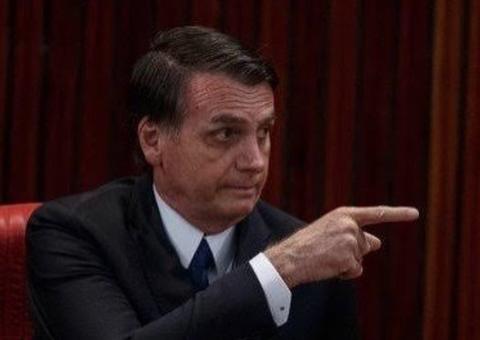 'Lixo marxista' é causa de baixa posição em ranking de ensino, diz Bolsonaro