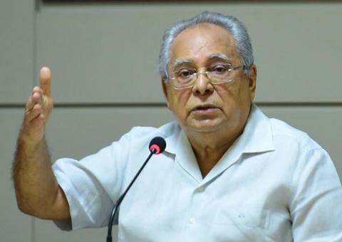 Amazonino Mendes confirma participação em solenidade de posse do novo governador 