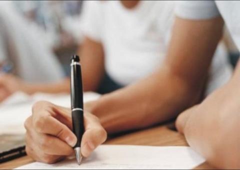 Com mais de 340 vagas, Prefeitura de Coari lança processo seletivo para contratação temporária