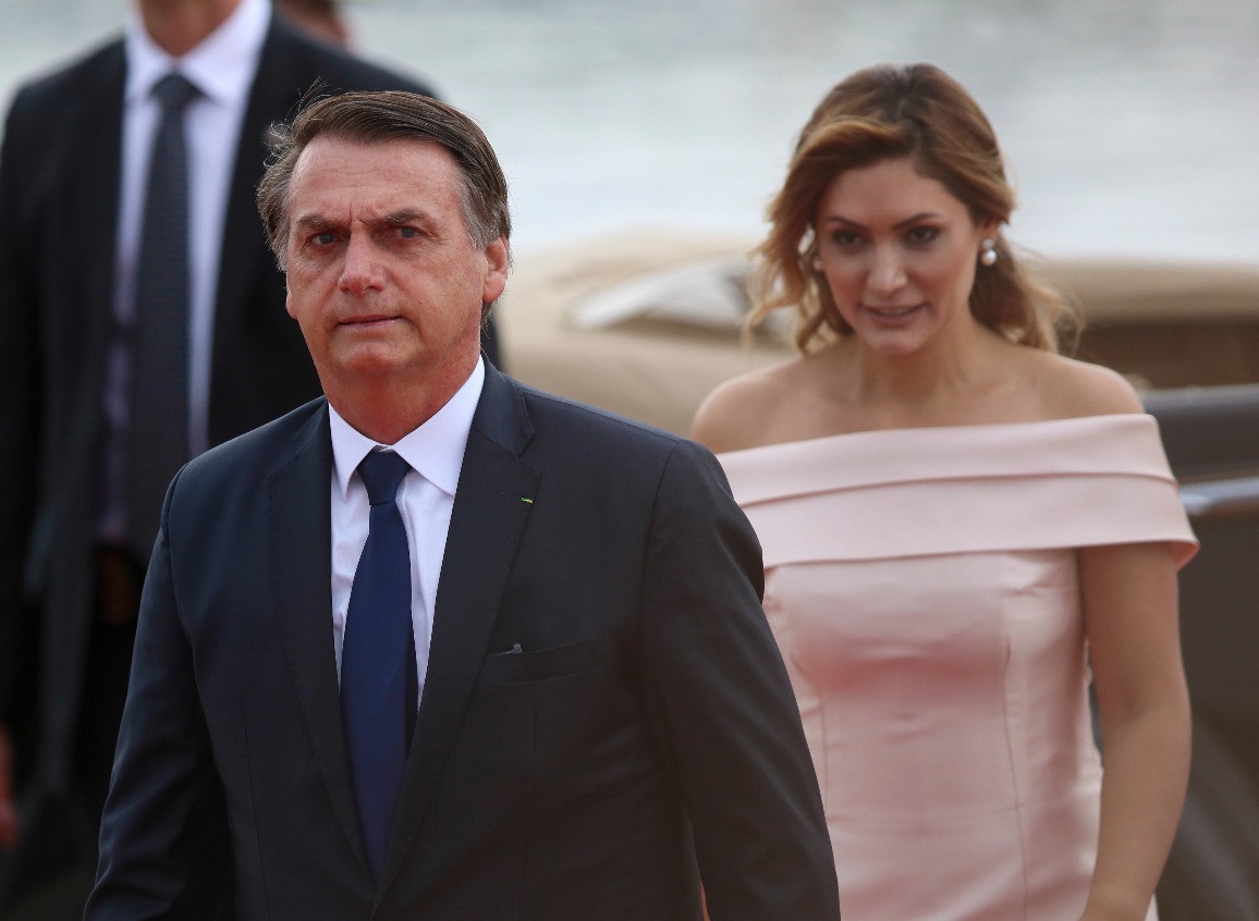 Bolsonaro defende família, respeito às religiões e combate a ideologia de gênero