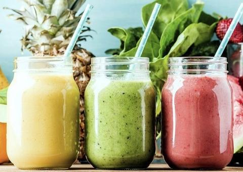 Confira receitas de sucos para ajudar na desintoxicação após festas de fim de ano