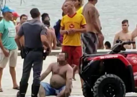 Turistas agridem suspeito de tentar estuprar banhista em praia