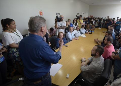 Prefeito cria centralização de serviços e anuncia déficit zero para 2020