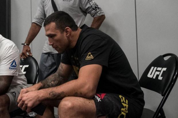 Após suspensão por doping, empresário diz que Werdum não lutará mais pelo UFC