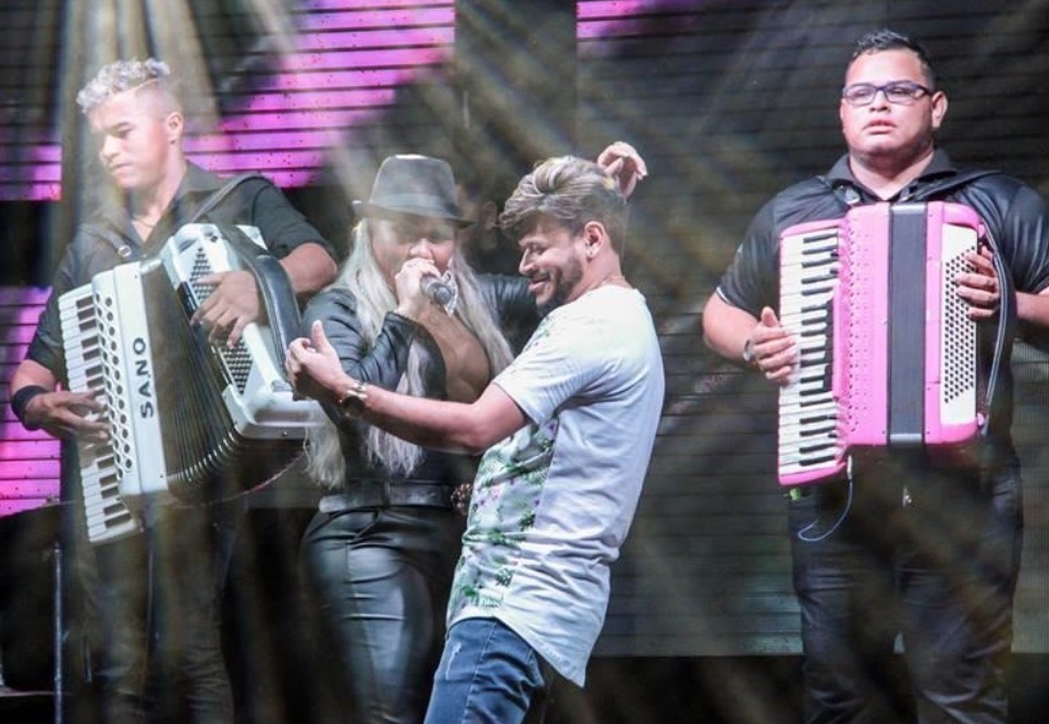 Bandas cantam 'só as antigas' no João de Barro neste sábado