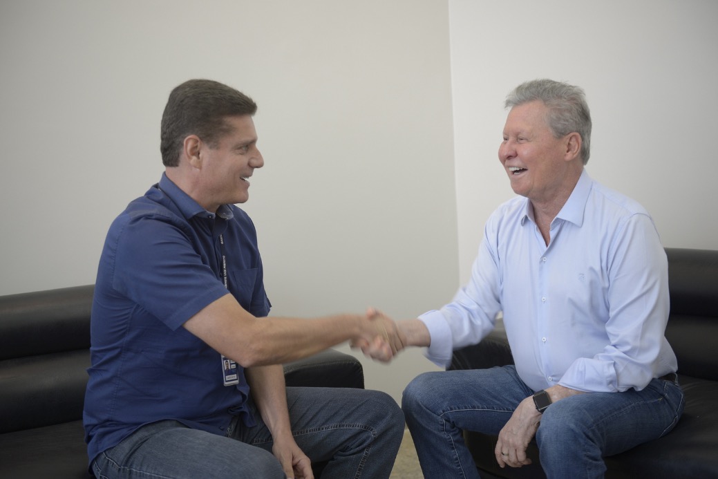 ‘O amor por Manaus é o que nos une’, diz Arthur ao se reunir com Marcos Rotta