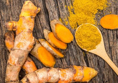 Superalimento: Conheça os benefícios da cúrcuma