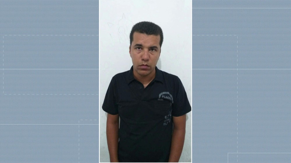 Homem é preso após mostrar partes íntimas a crianças 