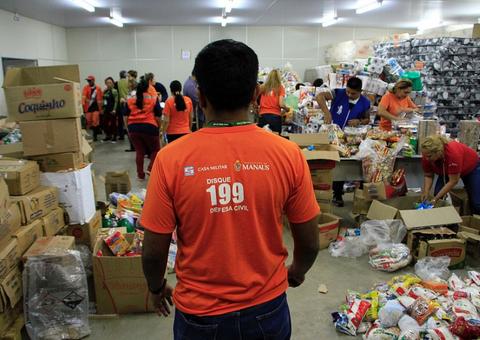 Prefeitura identifica 735 famílias do incêndio em Educandos aptas a receber Auxílio Aluguel