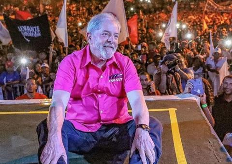 Lula pede para PT evitar 'bate-boca' e focar em assuntos econômicos