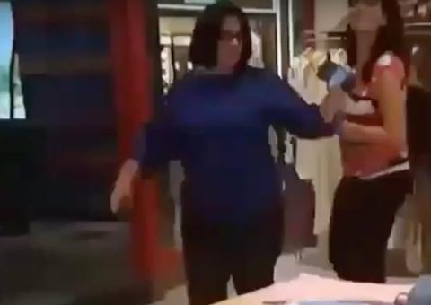 Damares se diz constrangida e deixa loja após ser questionada por vendedor 