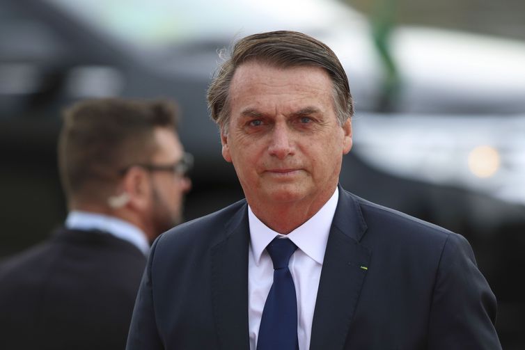 Bolsonaro elogia novo coordenador do Enem e volta a criticar 'doutrinação' em escolas