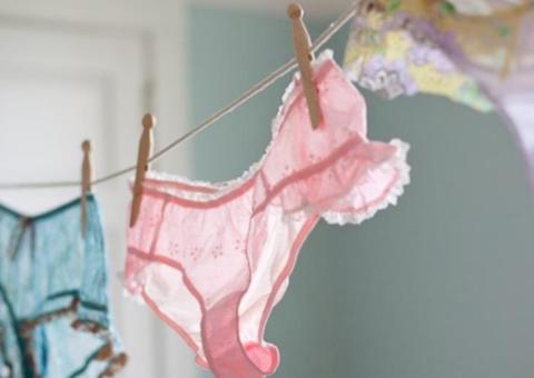 Lavar calcinha no chuveiro causa candidíase. Saiba mais