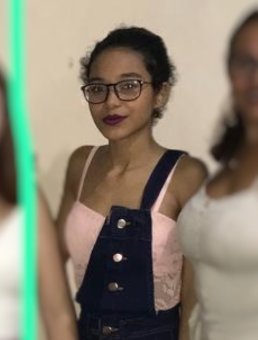 Jovem vai ao shopping e desaparece misteriosamente em Manaus