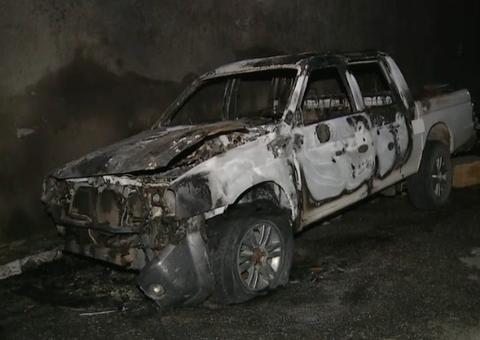 No Ceará, criminosos queimam estação ambiental após transferência de líder de facção 