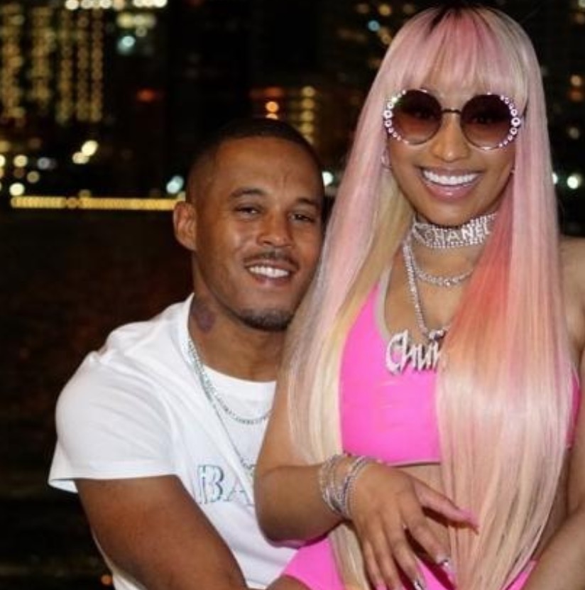 Nicki Minaj diz que transa com o namorado até quatro vezes por noite
