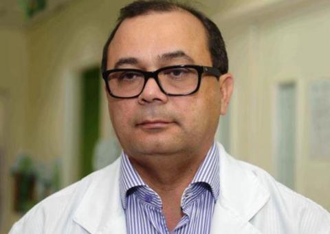 Justiça devolve R$ 14 mil a ex-secretário de saúde do Amazonas e suspende bloqueio de conta