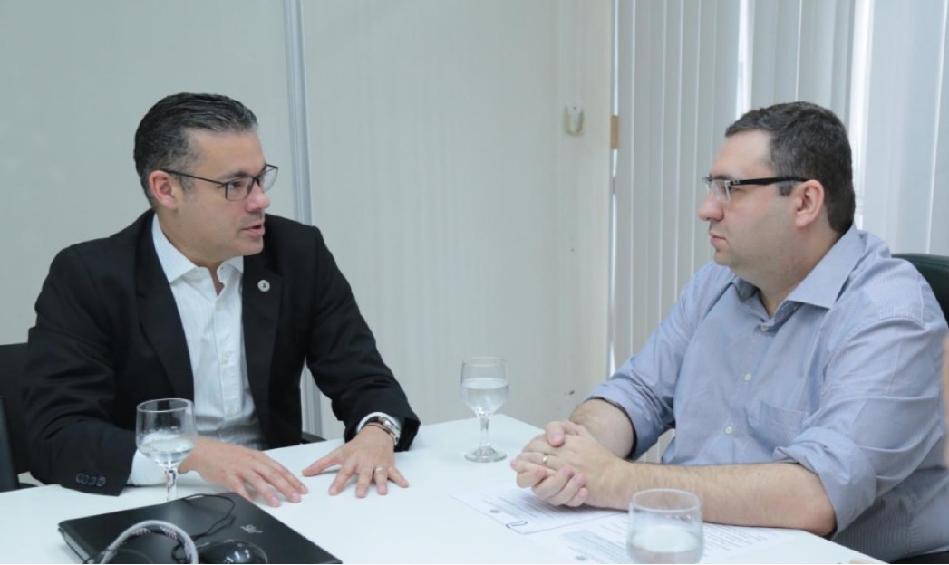 Josué Neto viabiliza diálogo com Sefaz estreitando relação para execução de emendas 