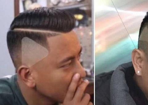 Rapaz mostra print e pede que barbeiro copie corte estilo 'play'
