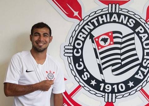 Corinthians assina com Sornoza por 4 temporadas