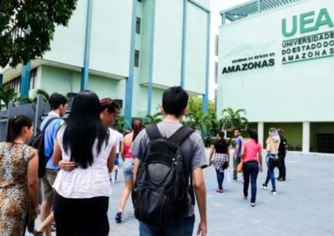 Matrícula dos aprovados no Vestibular e SIS da UEA encerra amanhã